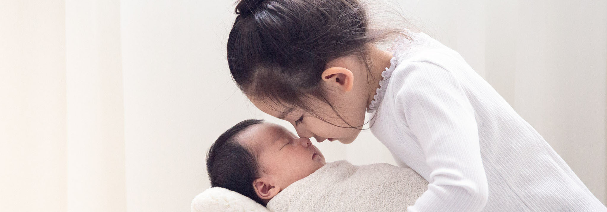 台北新生兒寫真-月兒彎彎-Moobaby-首頁Banner